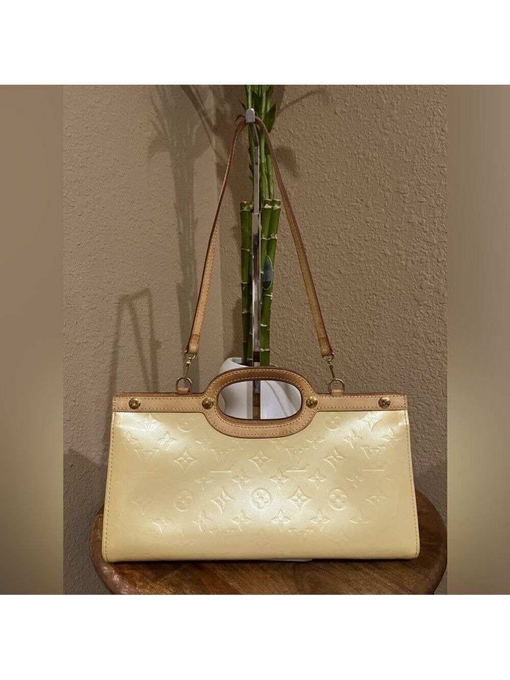 LOUIS VUITTON VERNIS ROXBURY DRIVE